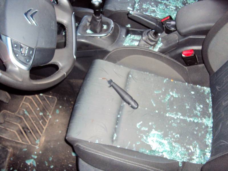 ​Thiénaba: la voiture d’un pharmacien responsable de Pastef, vandalisée