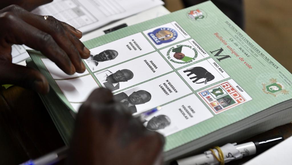 Elections en Côte d'Ivoire: un test décisif sur le poids des partis politiques