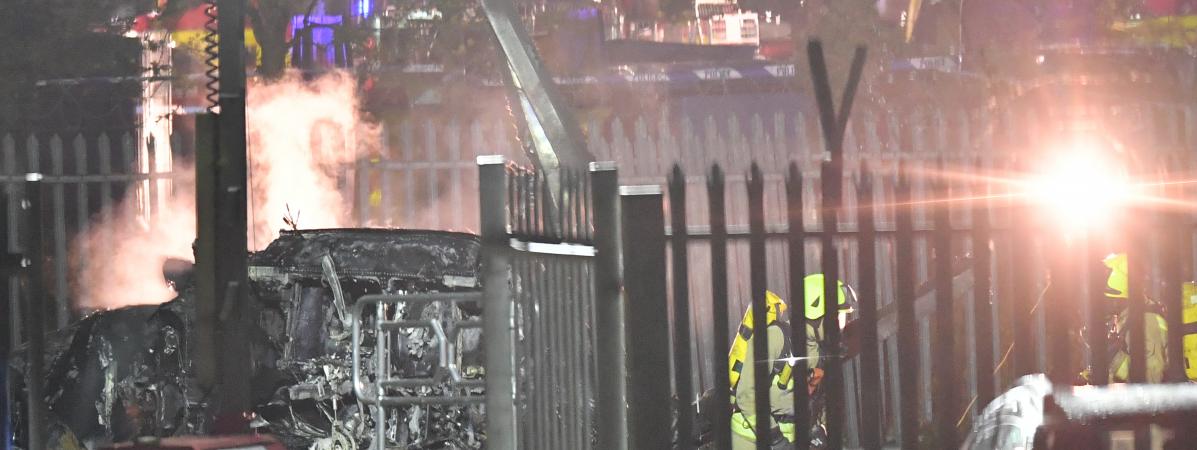 Royaume-Uni : l’hélicoptère du président du club de foot de Leicester s’écrase près du stade