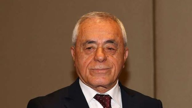 Parlement bicéphale et menace de démission collective en Algérie