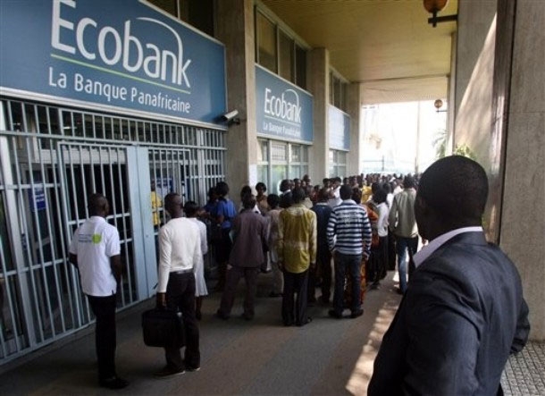 Paiement bourses des étudiants : Ecobank démissionne