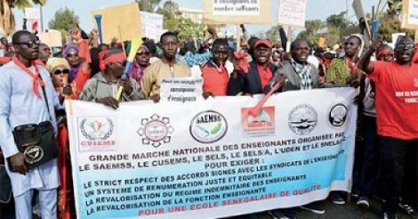 Veille de Présidentielle: Macky Sall sous la menace des syndicats