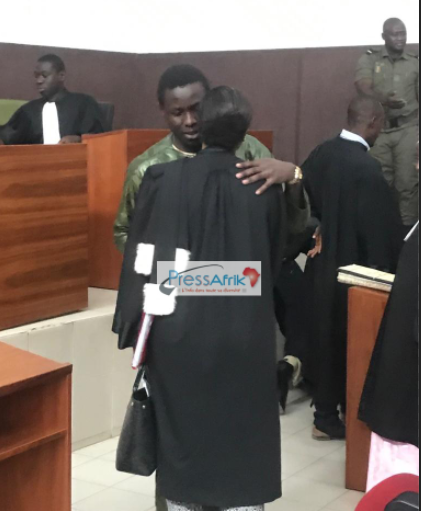 #ProcésNgaakaBlindé : "Même le Procureur de la République n'a pas requis une peine d'emprisonnement" (Avocat)