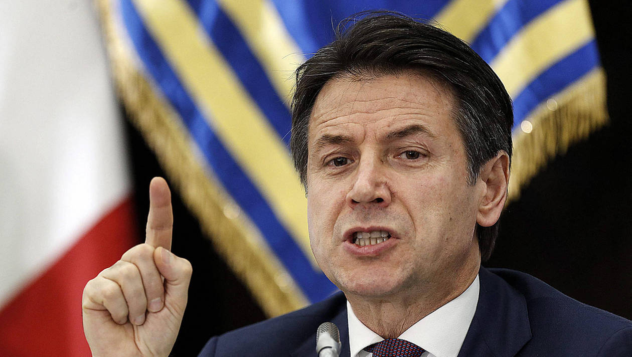 Le chef du gouvernement italien est pour « une pause » en Serie A