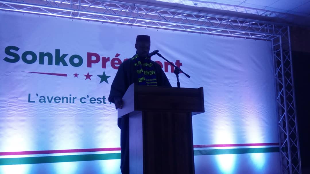 Sonko promet de réduire les pouvoirs du président de la République, s’il est élu 