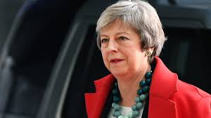 Theresa May estime que la date du Brexit ne devrait pas être «reportée»