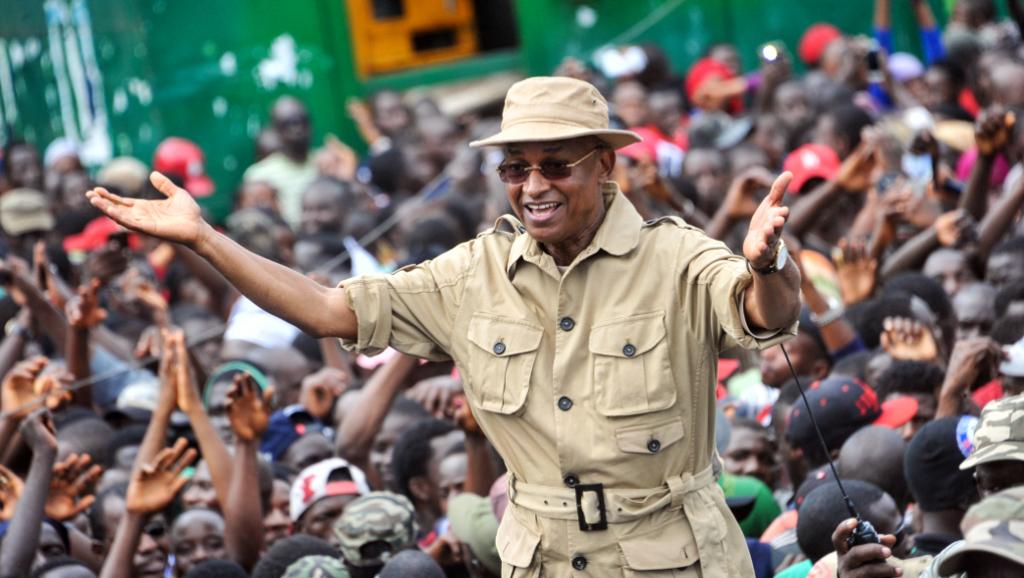 «Les Guinéens refuseront qu'Alpha Condé s'offre un 3e mandat»