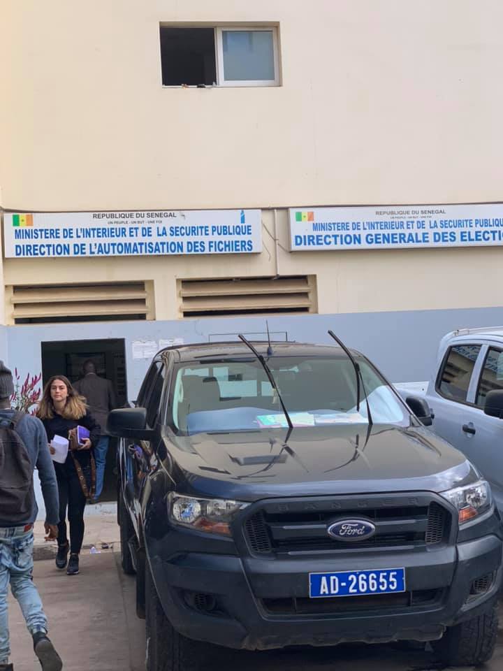 Scandale du jour: Des dizaines de personnes convoyées dans des cars à la DAF pour "s'inscrire" sur les listes électorales