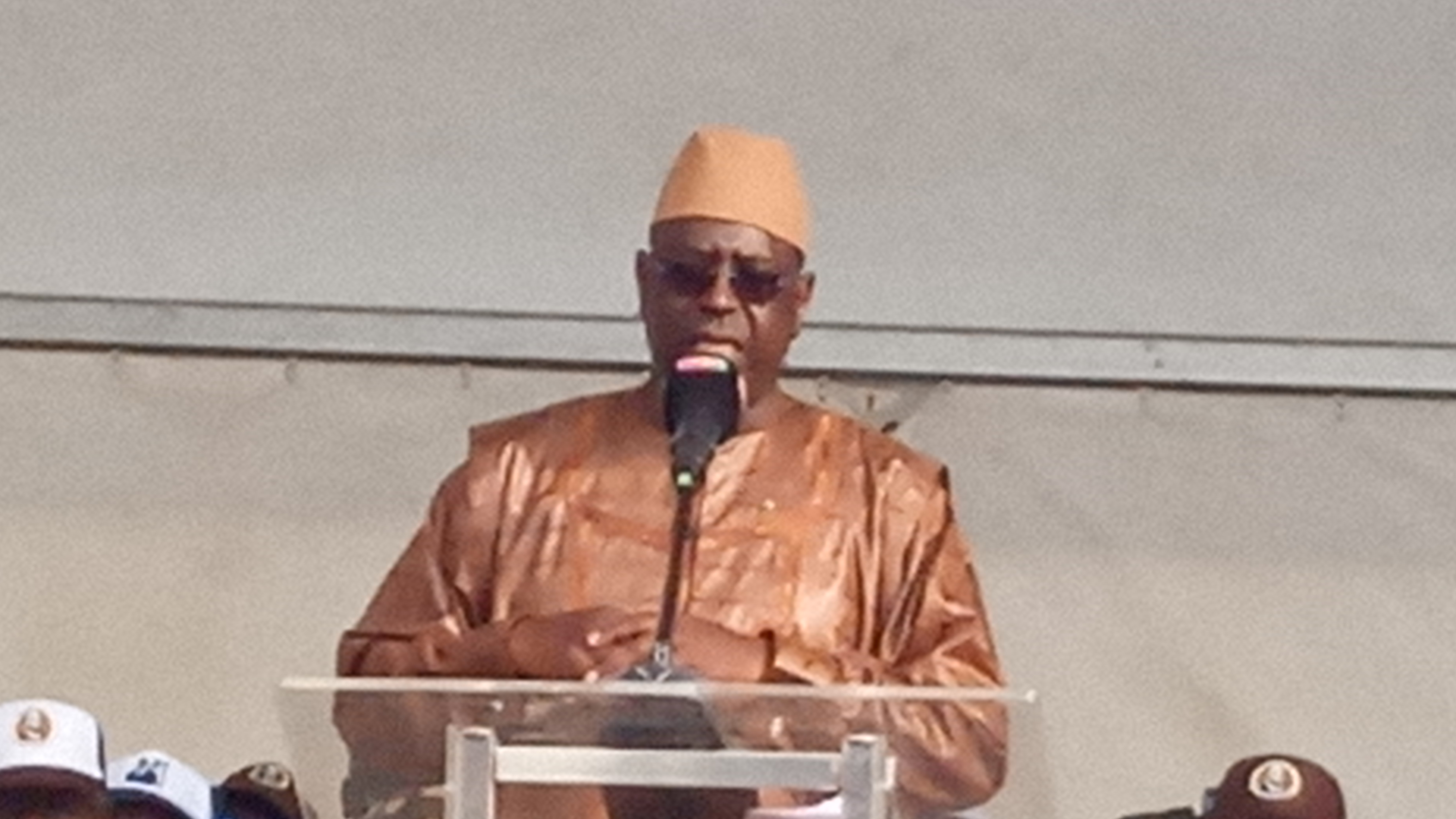 Tivaouane- Les piques de Macky à ses adversaires : «Pourquoi ont-ils peur des stades? »