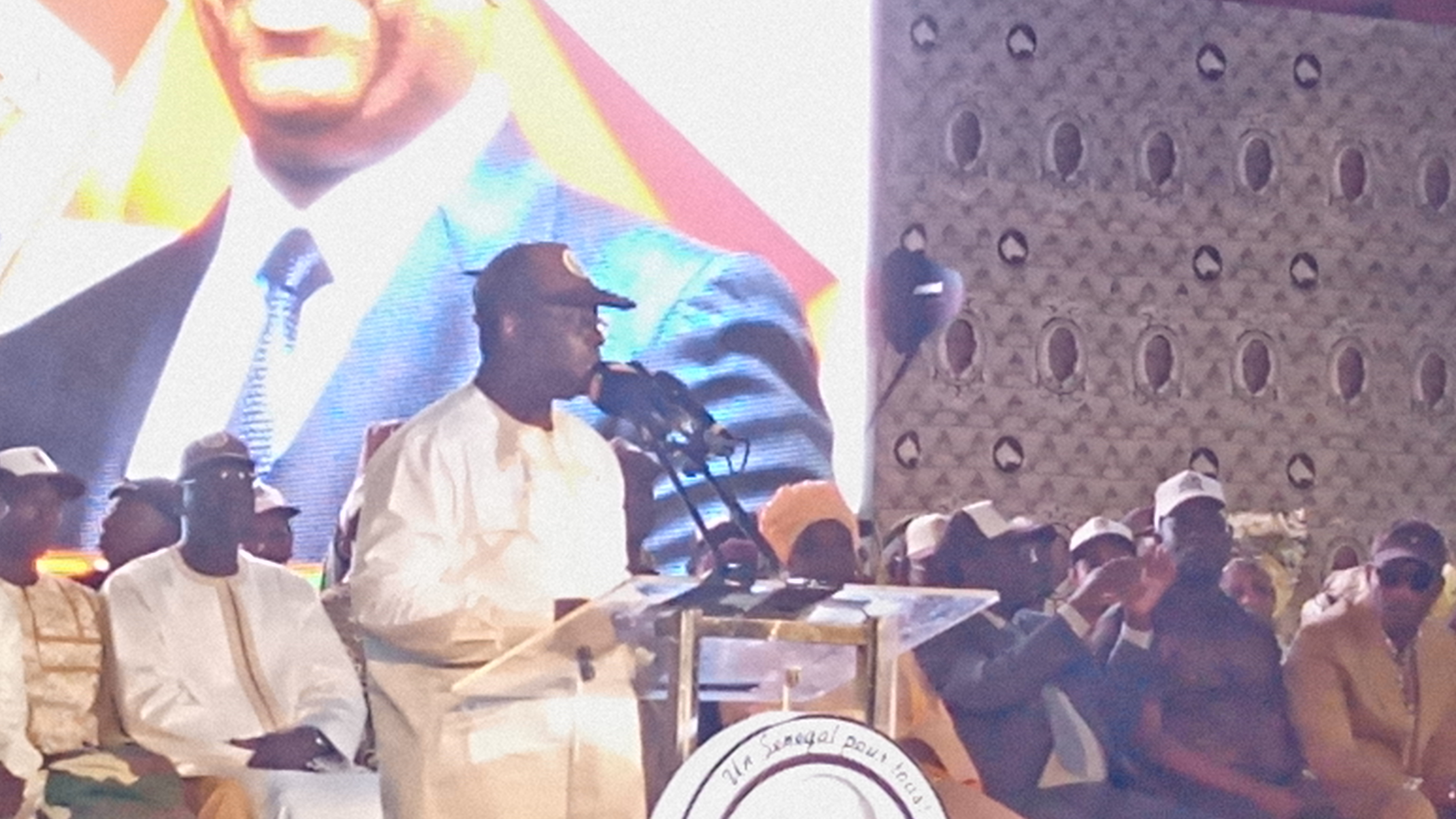 Pikine : Macky Sall promet 1 million d'emplois d'ici 2024....