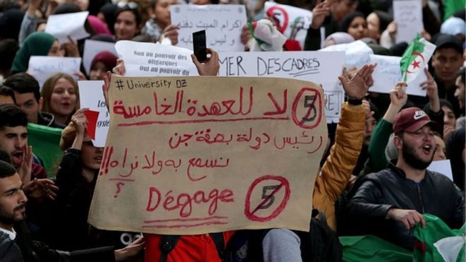 De nouvelles manifestations anti-Bouteflika en Algérie