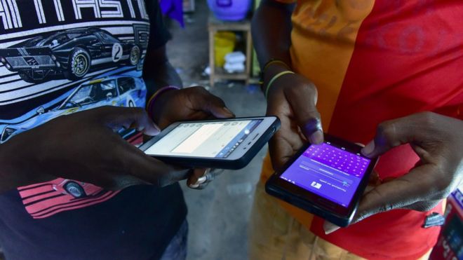 Les médias sociaux restaurés au Soudan après 10 semaines