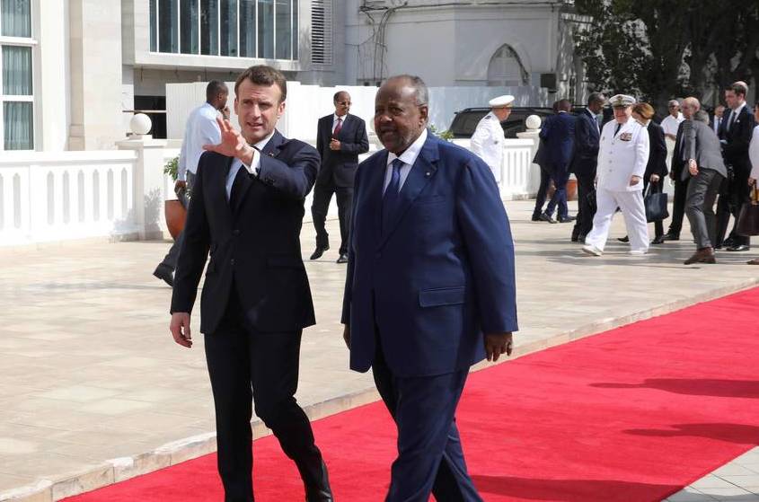 Djibouti: le président français tente de se faire une place aux côtés de la Chine