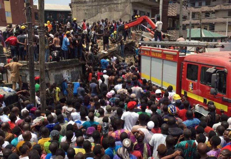 Nigeria: au moins 10 enfants pris au piège après l'effondrement d'un immeuble