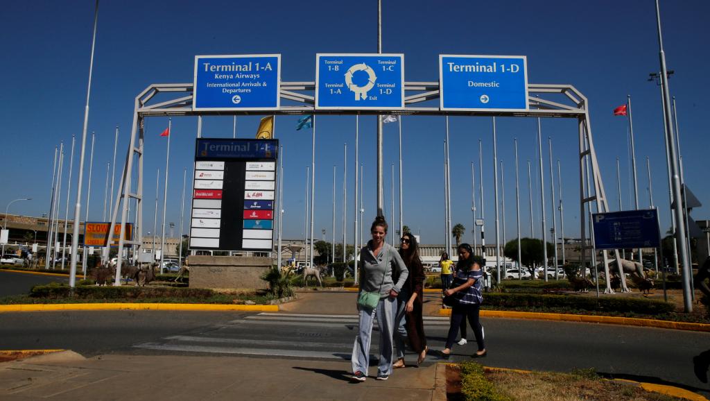 Emmanuel Macron à Nairobi: 1ère visite d’un président français au Kenya