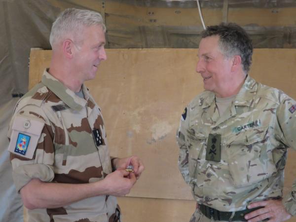 Sahel: les chefs d'état-major français et britannique main dans la main