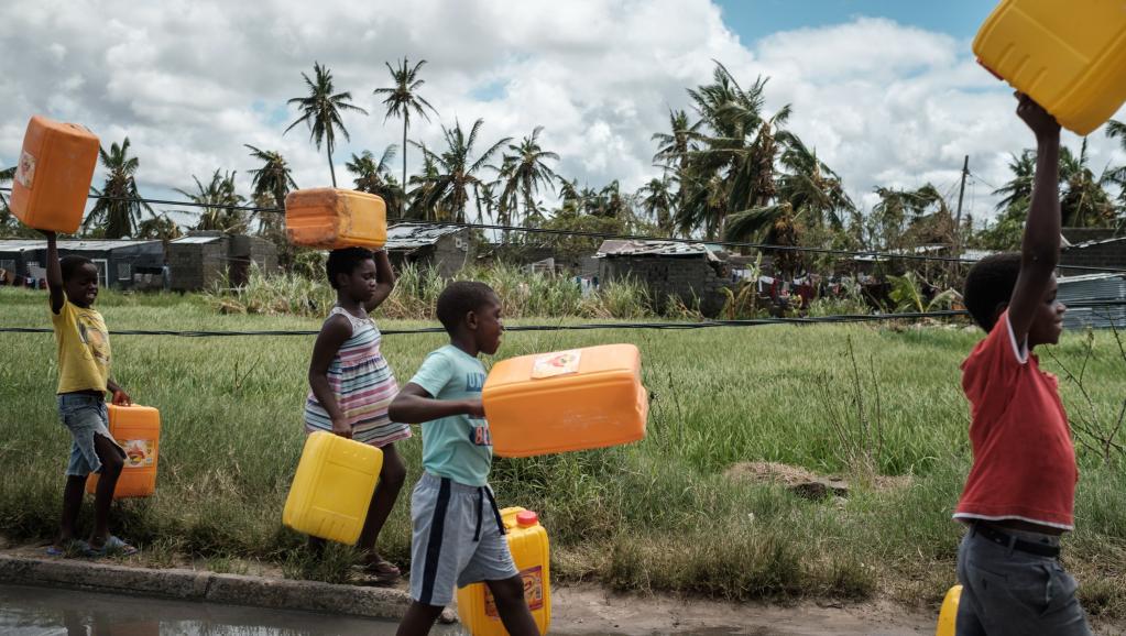 Au Mozambique, après le cyclone, le casse-tête de l'eau potable