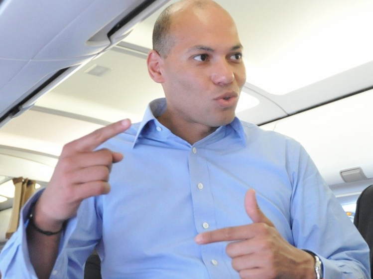 Retour de Karim au Sénégal : De nombreux journalistes et autorités ont mordu à l’hameçon de PressAfrik