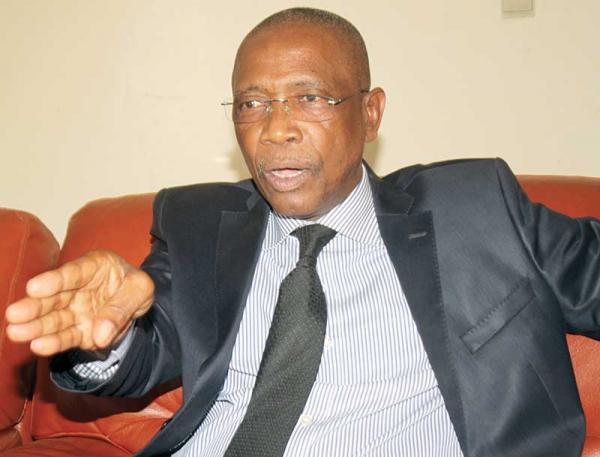 La réponse sèche d'El Hadji Kassé: "le Président fait deux mandats, un point, un trait" !