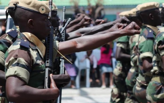 Adresse à la Nation: les petites piques de Macky au colonel Kébé et au Capitaine Dieye