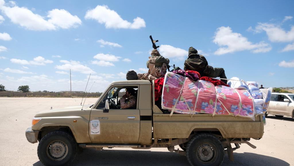 Libye: raid aérien contre l’aéroport à Tripoli imputé à Haftar