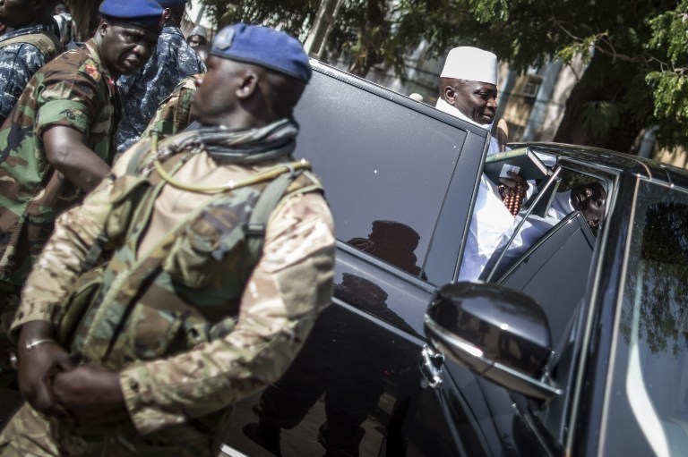 Gambie : arrestation de deux proches de Yaya Jammeh