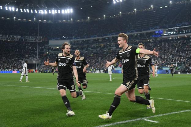 Ligue des Champions: les "bébés" de l'Ajax éliminent la Juventus de Cristiano Ronaldo et filent en demi-finale