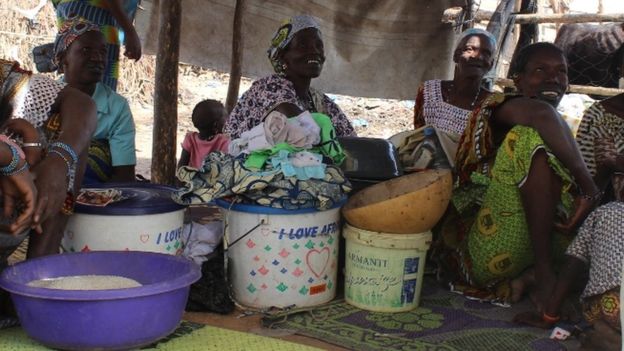 Au Mali, des centaines de déplacés trouvent refuge à Bamako