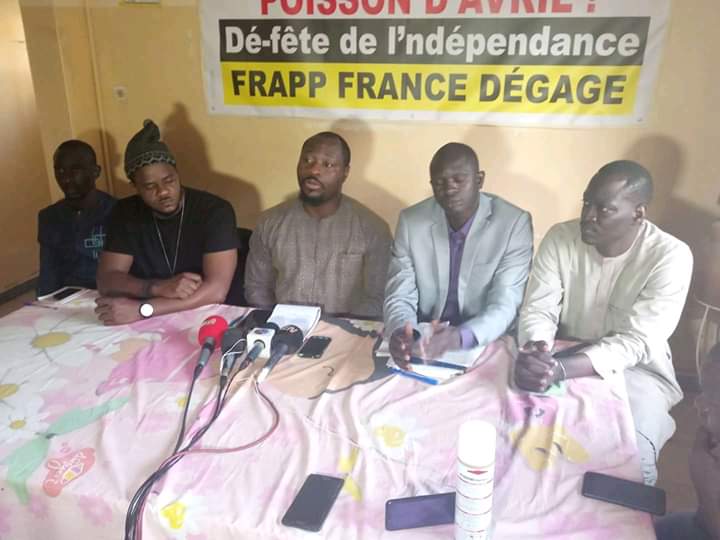 Le FDS, Y'en a Marre... appellent les députés à déposer une motion de censure pour barrer le projet de loi de Macky