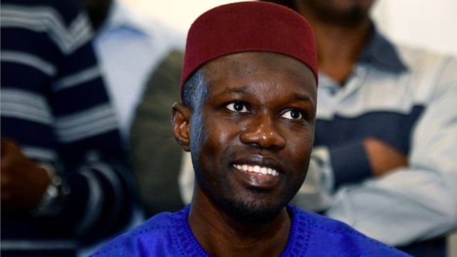 Le député Ousmane Sonko lâche les débats parlementaires pour un Gamou