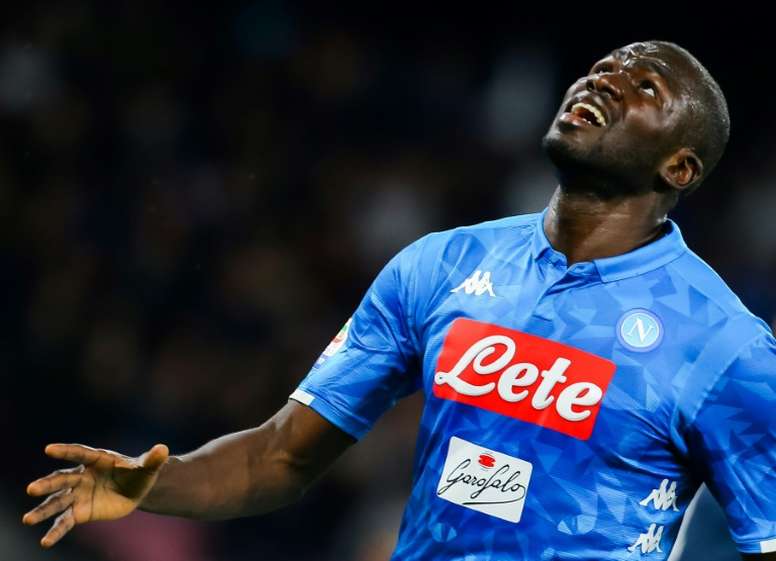 Manchester United, prêt à faire des folies pour Koulibaly