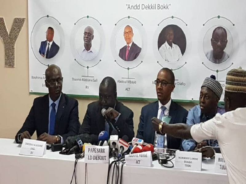 #SallGate - Thierno Alassane Sall, Abdoul Mbaye et Mamadou Lamine Diallo vont traîner Aliou Sall devant la Crei