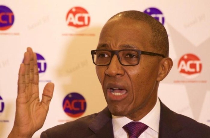 Convoqué à la Cour d’Appel, Abdoul Mbaye accuse Serigne Bassirou Gueye et le régime de tentative d’intimidation