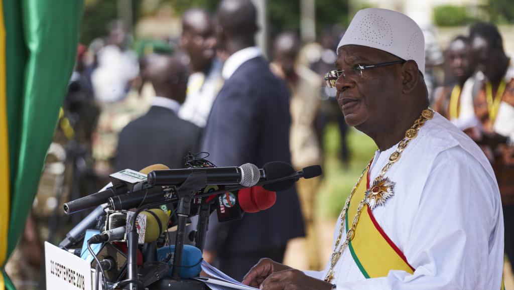 Mali: à Sobane, le président IBK appelle à renoncer aux «actes de vengeance»