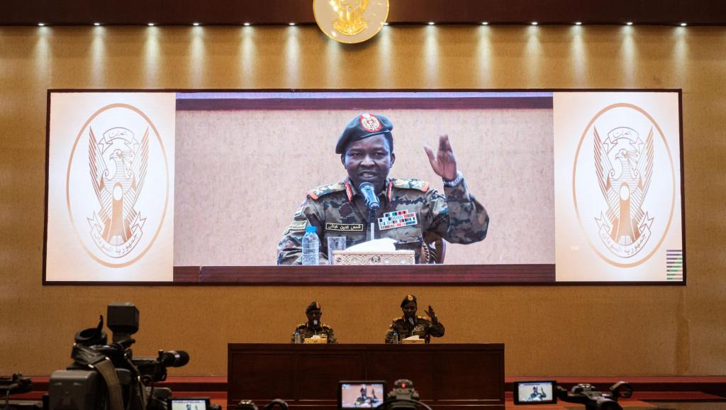 Soudan: les militaires appellent de nouveau les civils à la négociation