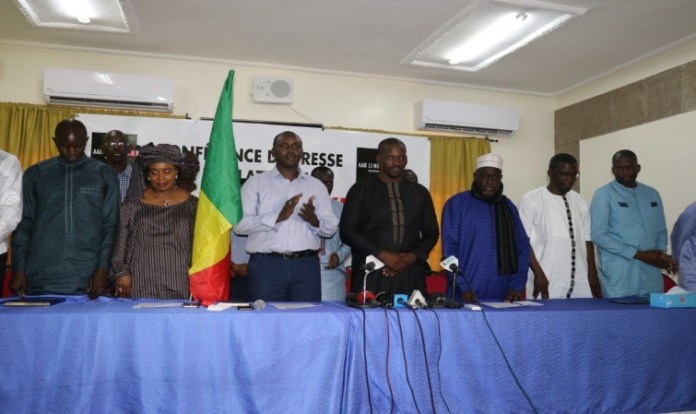 #PetroGaz- Le  mouvement "Aar Li nu Bokk" va poursuivre le combat, selon Cheikh Tidiane Dieye 