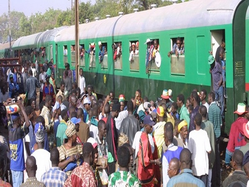 Relance du train Dakar Bamako ferroviaire : le Sénégal et le Mali annoncent une enveloppe de 20 milliards
