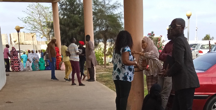 Brigade des affaires générales de la DIC: Aliou Sall a été accueilli à son arrivée par des dizaines de militants