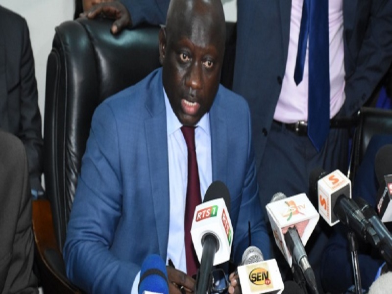 ​Incendie du véhicule présidentiel: le Procureur, Serigne Bassirou Guèye ouvre une enquête