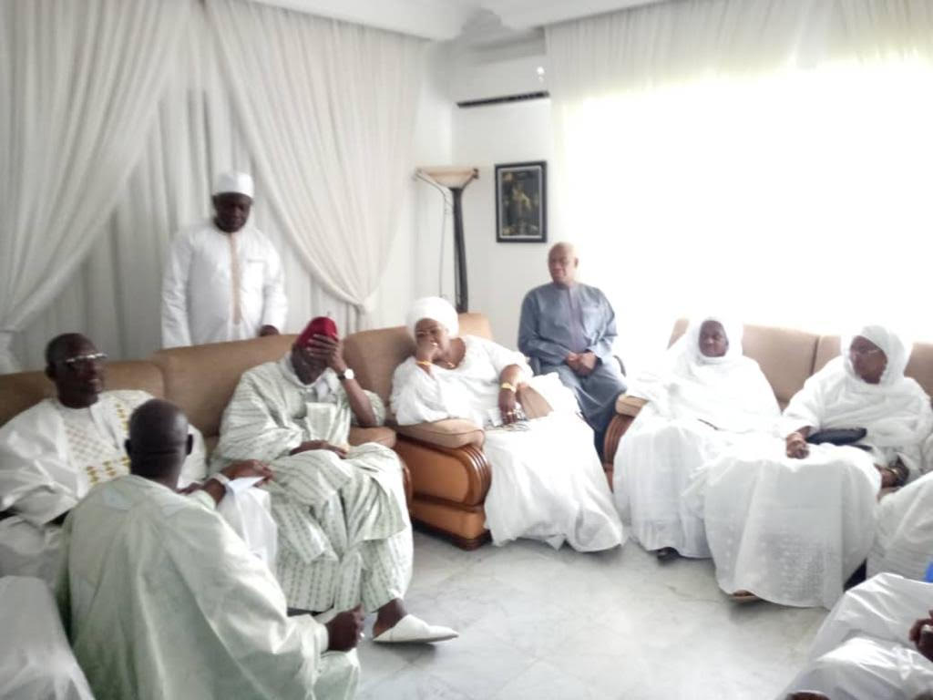 Condoléances: Me Abdoulaye Wade dépêche une importante délégation chez le Président O. Tanor Dieng à Dakar