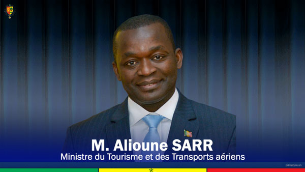 Le ministre Alioune Sarr signe le retour des vols direct Dakar-Djeddah