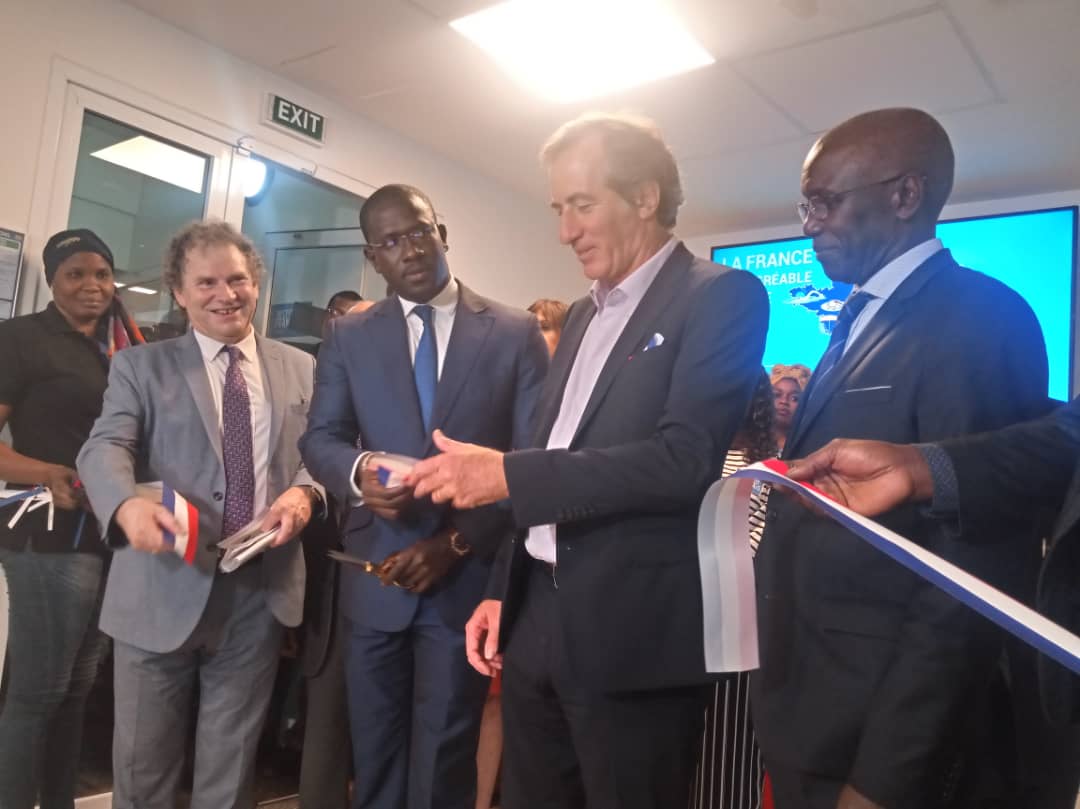  « 4 300 étudiants sénégalais ont bénéficié d’une bourse d’étude pour la France en 2018», (Christophe Bigot)