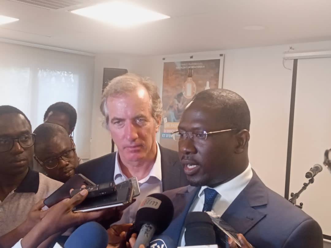  « 4 300 étudiants sénégalais ont bénéficié d’une bourse d’étude pour la France en 2018», (Christophe Bigot)