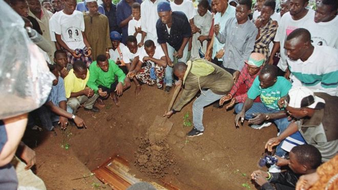 Sekou Tounkara, frère de l'un des deux jeunes guinéens : 'On veut savoir réellement comment Yaguine et Fodé ont trouvé la mort'