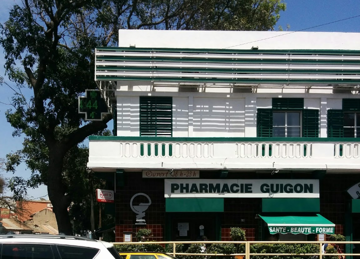 Affaire Pharmacie Guigon: licenciement de deux salariés pour exercice de liberté de culte