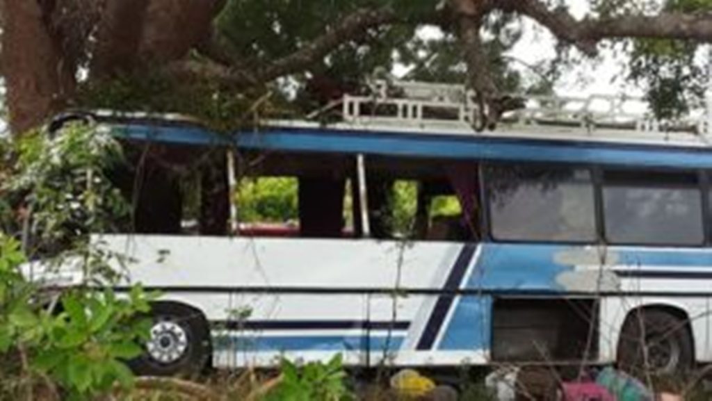 Bignona: un bus termine sa course dans la brousse, fait 3 morts et 67 blessés