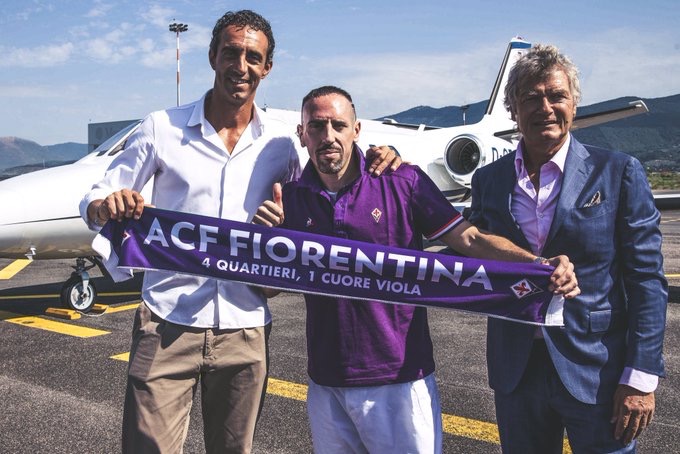 Frank Ribéry signe à la Fiorentina