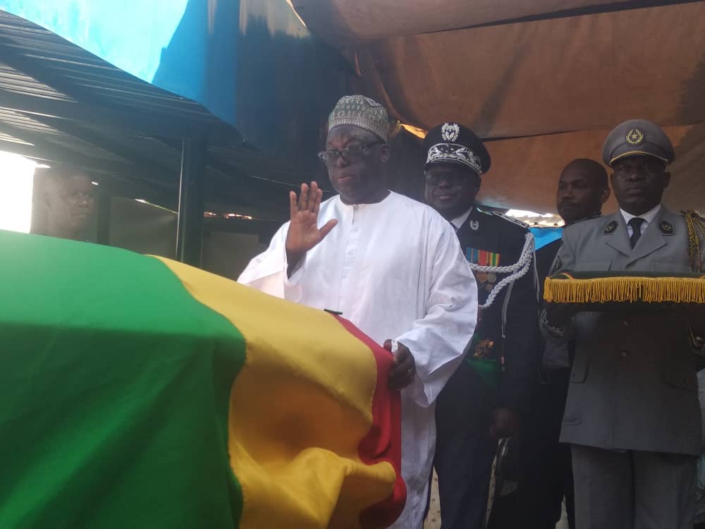 Amath Dansokho repose aux cimetières Thiaka Ndiaye de Saint-Louis 