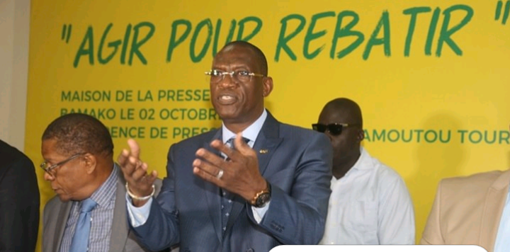 Mali-Football : Mamoudou Touré élu président de la Fédération, après une longue crise