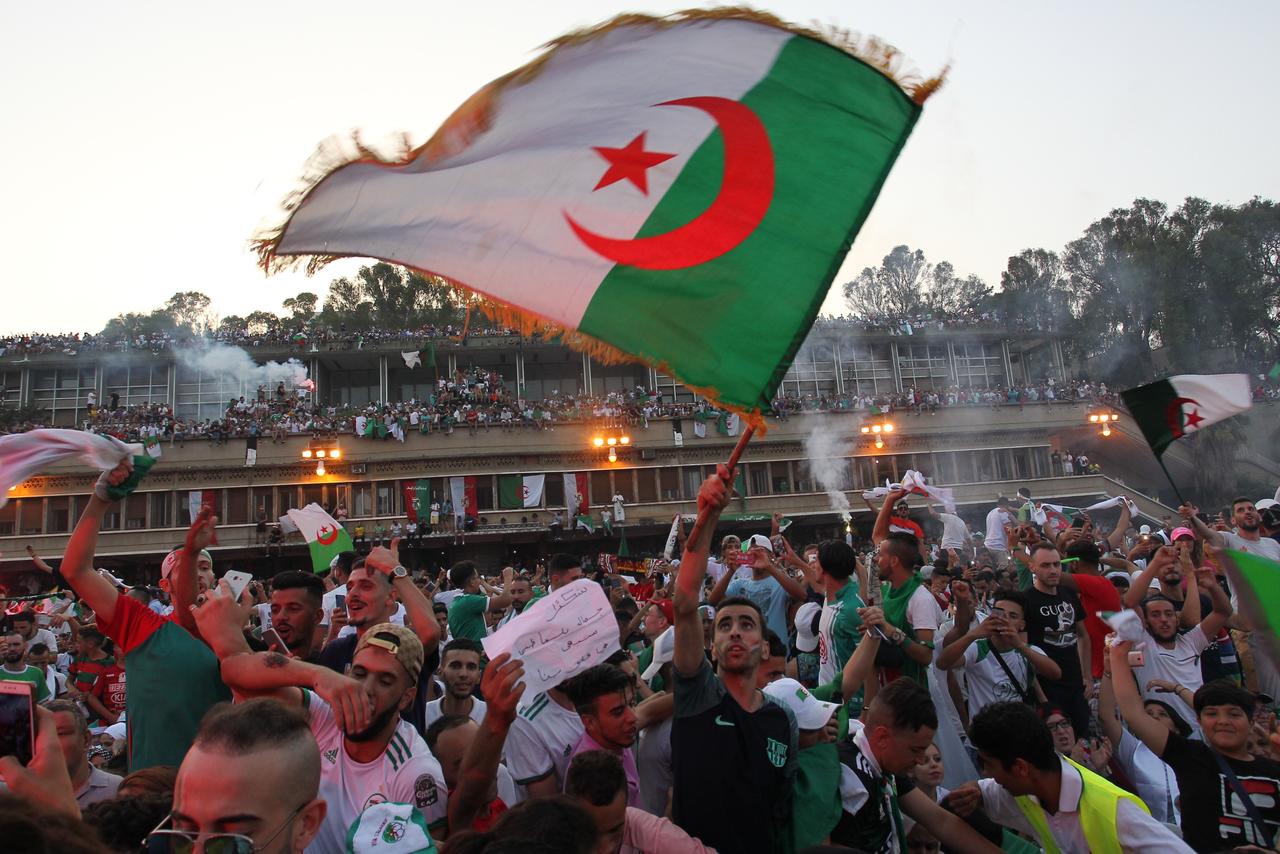 En Algérie le blocage politique grippe l’économie